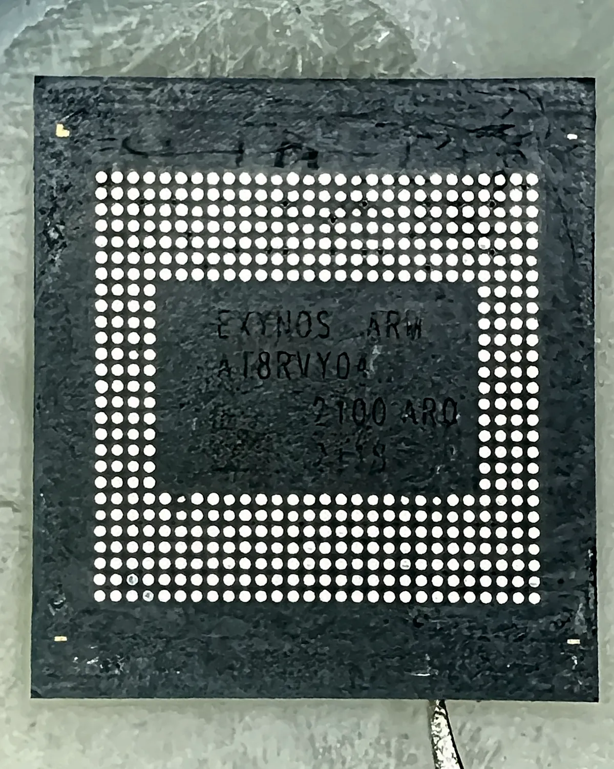 Procesador Samsung Exynos reboleado, al microscopio